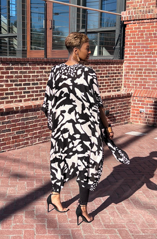 Lira Cheetah Patterned Kimono